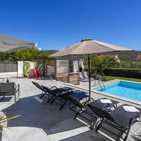 Beautiful Estate 1 In Island Of Krk Villa *