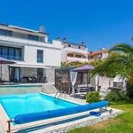 Beautiful Estate 1 In Island Of Krk * Kornić