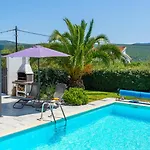 Beautiful Estate 1 In Island Of Krk *