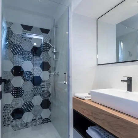 Beautiful Estate 1 In Island Of Krk Vila