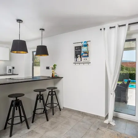 Beautiful Estate 1 In Island Of Krk Villa