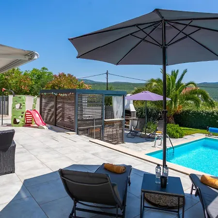 Beautiful Estate 1 In Island Of Krk Villa Kornić