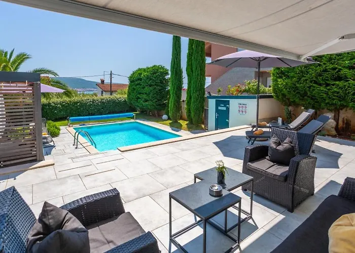 فيلة Beautiful Estate 1 In Island Of Krk *