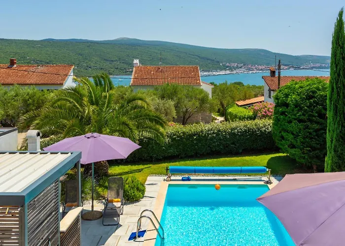 Beautiful Estate 1 In Island Of Krk *