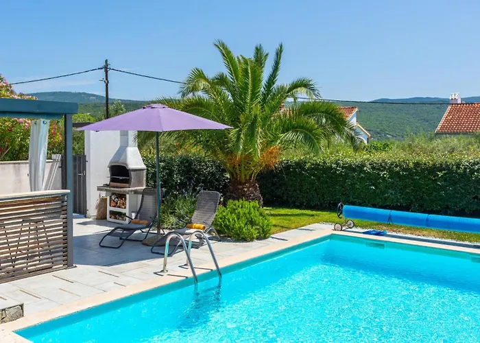 Beautiful Estate 1 In Island Of Krk *