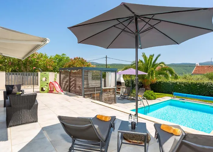 Beautiful Estate 1 In Island Of Krk Villa *